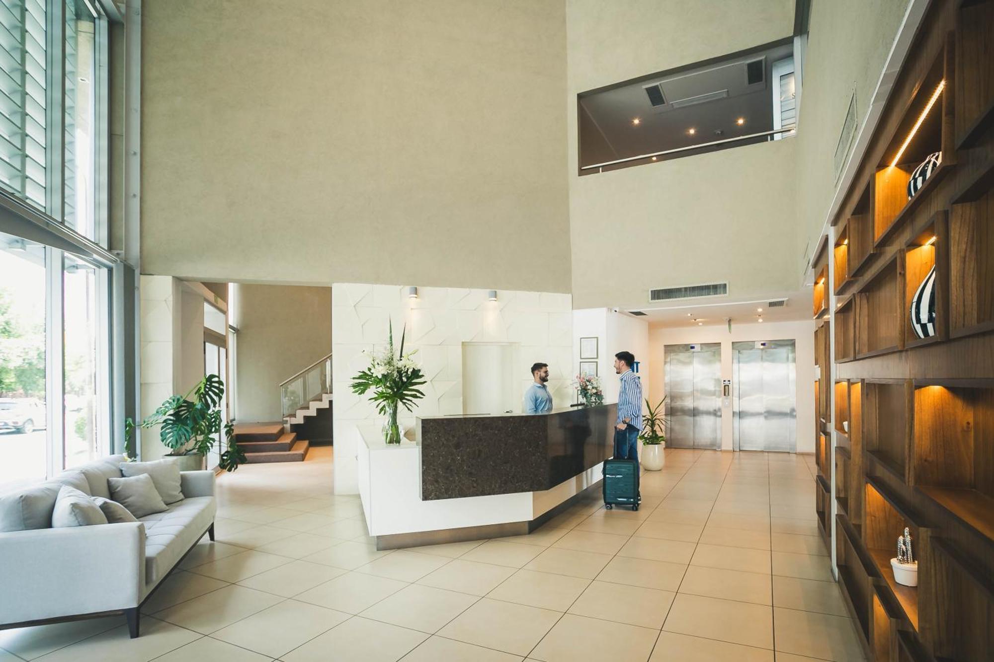 ホテル Unit Santa Rosa エクステリア 写真